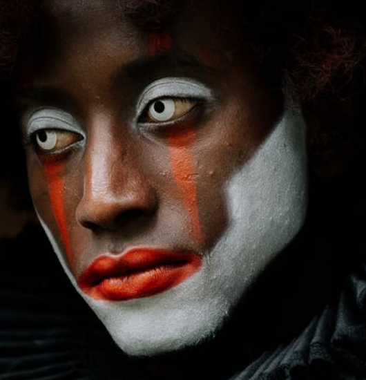 'Zoom face,' TikTok hacks and DIY self-care: 2020's biggest beauty trends